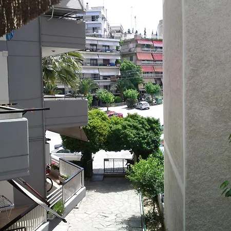 Sixorizon New Private In Apartment Thessaloniki